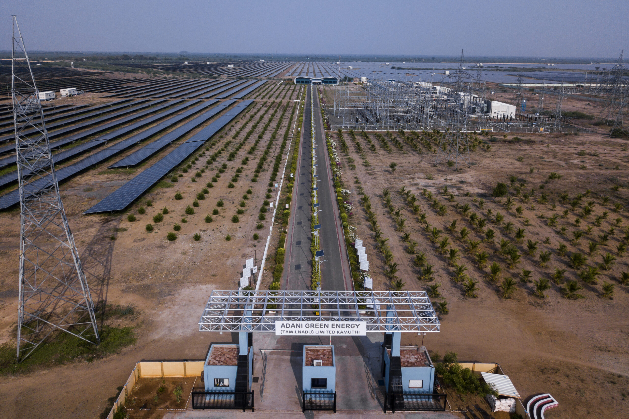 Adani Green Secures 400 Million For 750 MW Solar Projects Pv 