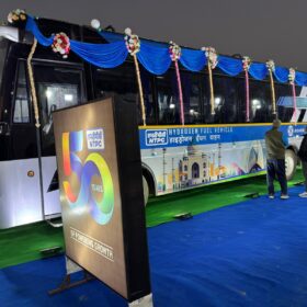 NTPC Showcases Cutting-Edge Hydrogen Bus at Mahakumbh 2025